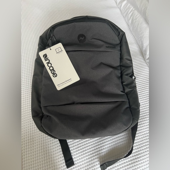 Incase City Compact Backpack - Picture 6 of 11